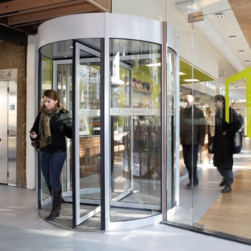 Revolving door ouput electricity